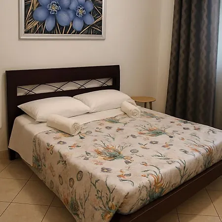 Azzurra Apartamento *
